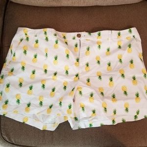 Women's Pineapple Print Button Front Chino Shorts